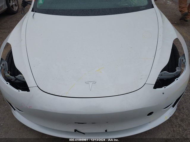 2023 TESLA MODEL 3 5YJ3E1EA8PF654567 Photo 9