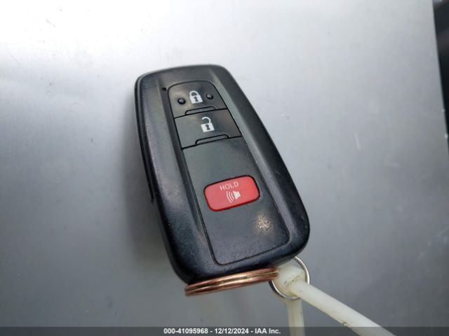JTDKARFU1J3553275 Toyota Prius Three