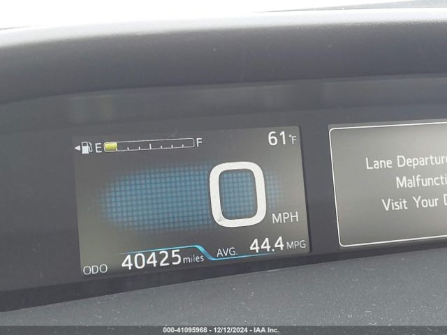 JTDKARFU1J3553275 Toyota Prius Three