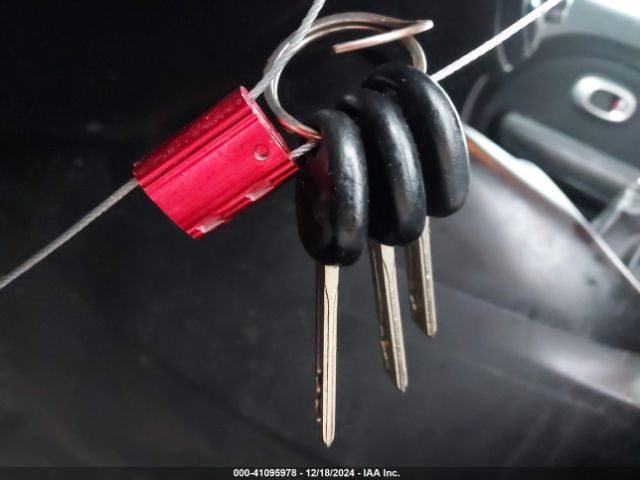 KNDJN2A24E7035737 KIA Soul