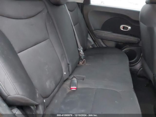 KNDJN2A24E7035737 KIA Soul