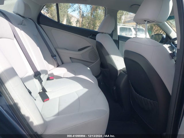 KIA Optima Lx 2015 KNAGM4A70F5551589 Image 8