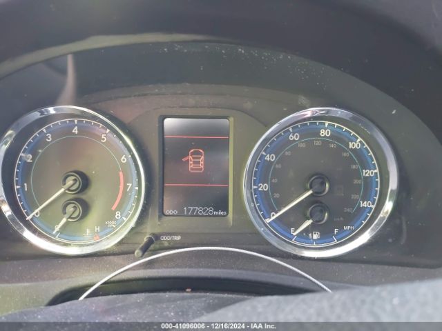 2T1BURHE0HC927597 Toyota COROLLA LE