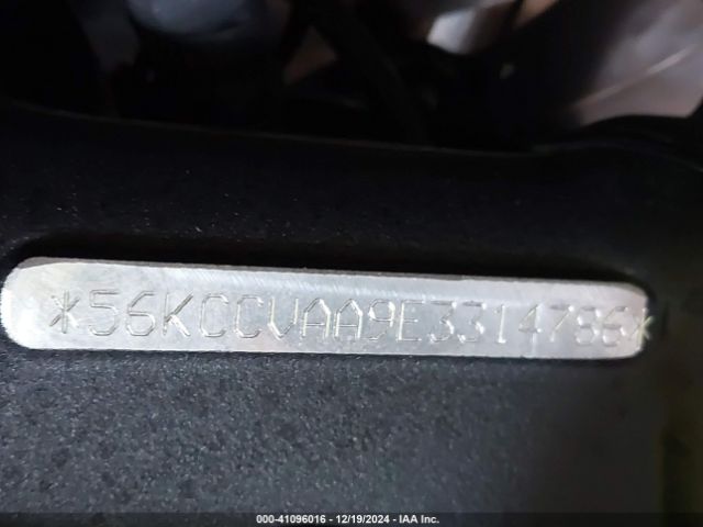 2014 INDIAN MOTORCYCLE CO. CHIEF 56KCCVAA9E3314786 Photo 9