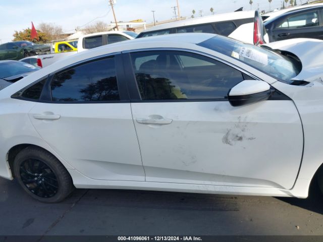 2HGFC2F5XJH541037 Honda Civic Lx