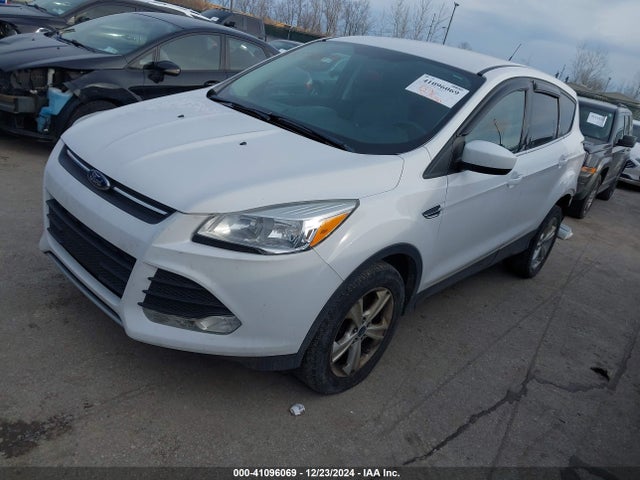 Ford ESCAPE SE 2014 1FMCU9G98EUD30295 Image 2