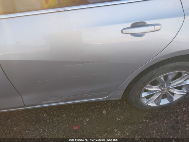 1G1ZD5ST6MF070162 Chevrolet Malibu Fwd Lt