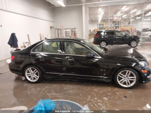 WDDGF8AB0EA944836 Mercedes-Benz C 300 Luxury 4matic/sport 4matic