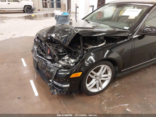 WDDGF8AB0EA944836 Mercedes-Benz C 300 Luxury 4matic/sport 4matic
