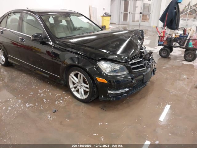 WDDGF8AB0EA944836 Mercedes-Benz C 300 Luxury 4matic/sport 4matic