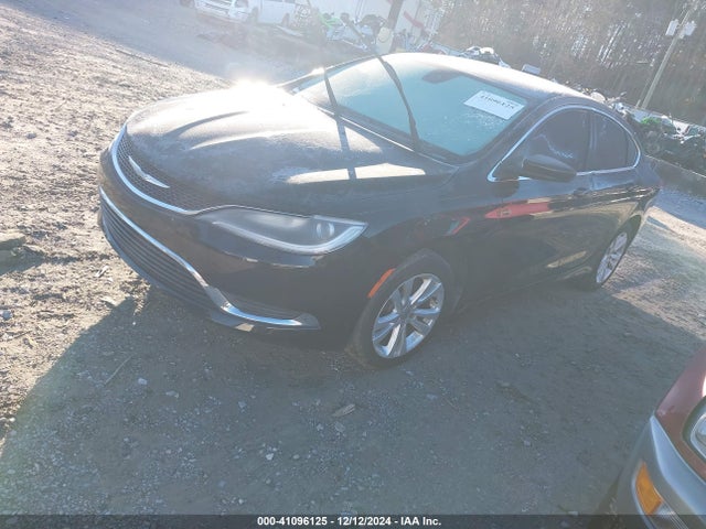 Chrysler 200 Limited 2015 1C3CCCAG6FN759446 Image 2