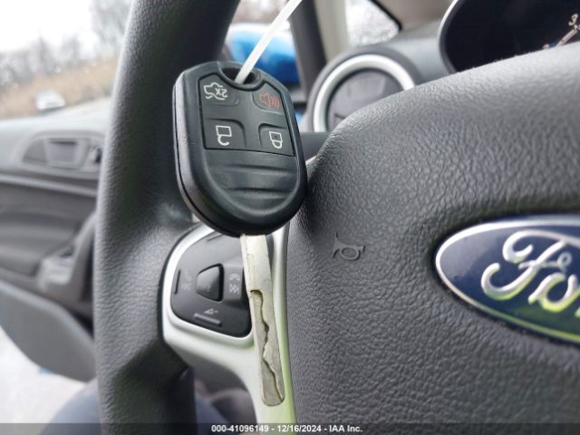 3FADP4BJ1JM145675 Ford FIESTA SE