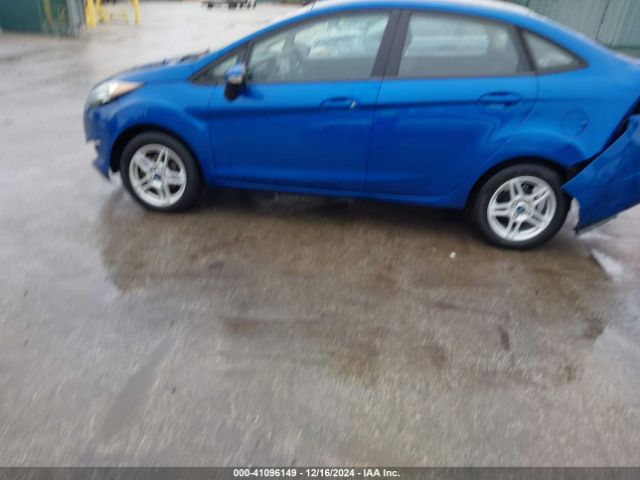 3FADP4BJ1JM145675 Ford FIESTA SE