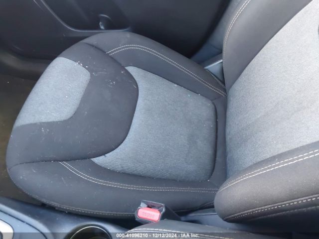 1C4PJLAB9GW233220 Jeep Cherokee Sport