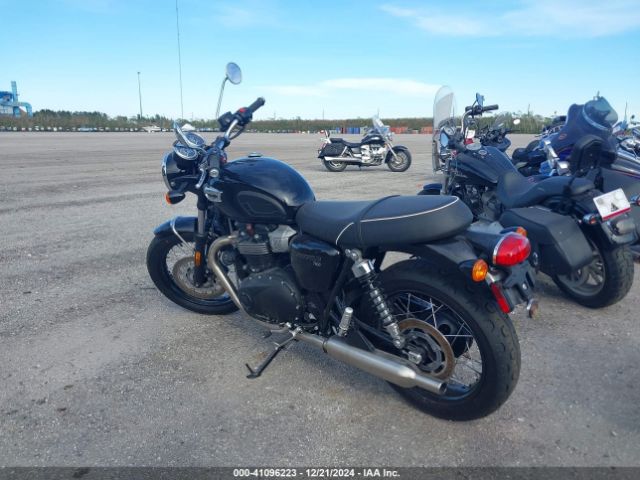 2022 TRIUMPH MOTORCYCLE BONNEVILLE SMTD10G73NTAF6246 Photo 2