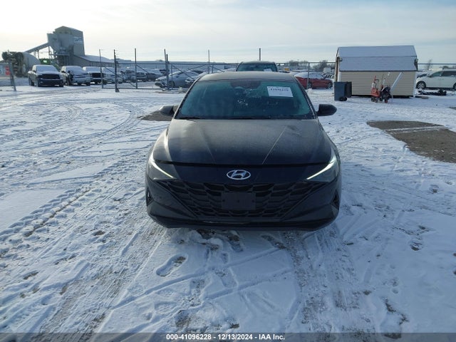 KMHLM4AG3PU455816 Hyundai ELANTRA SEL