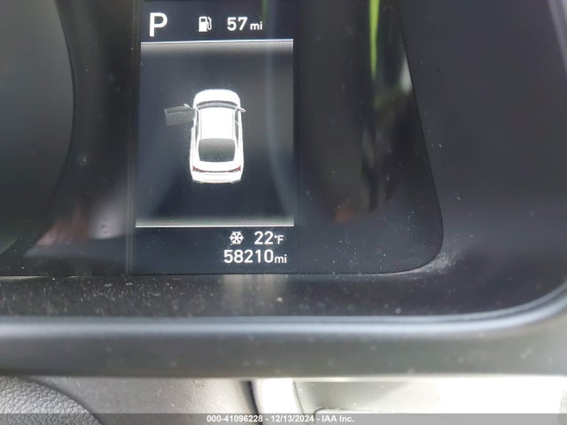 KMHLM4AG3PU455816 Hyundai ELANTRA SEL