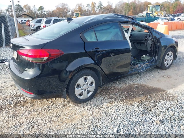 3KPFK4A72JE246449 KIA FORTE LX