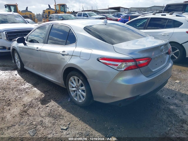 4T1B11HK5KU828408 Toyota CAMRY LE