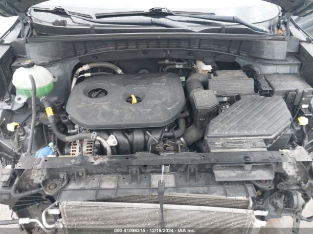 KM8J23A46HU576239 Hyundai TUCSON SE