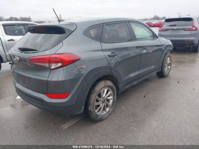 KM8J23A46HU576239 Hyundai TUCSON SE