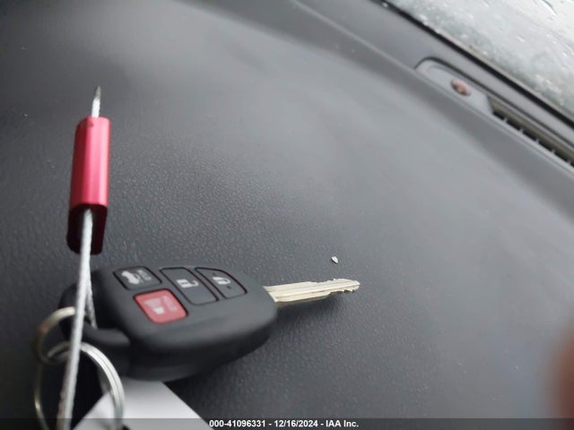 Toyota COROLLA SE 2019 5YFBURHE9KP866340 Image 11