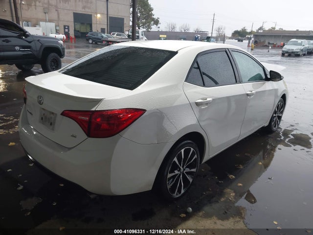 Toyota COROLLA SE 2019 5YFBURHE9KP866340 Image 4