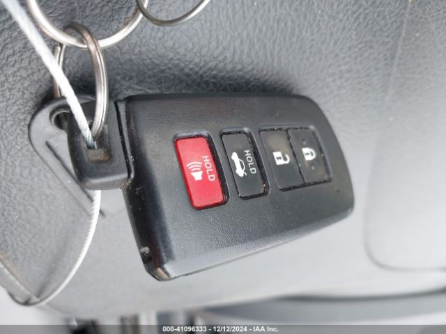 4T1BD1FKXFU155132 Toyota Camry Hybrid Le