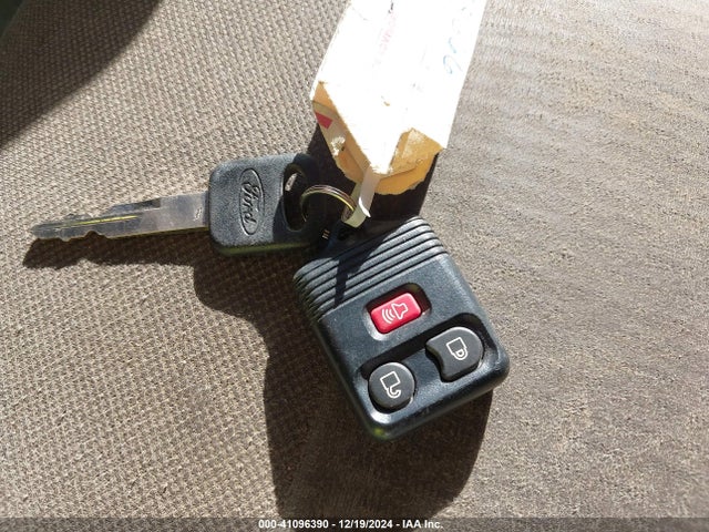 1FBSS3BL5EDA92934 Ford E-350 Super Duty Xlt
