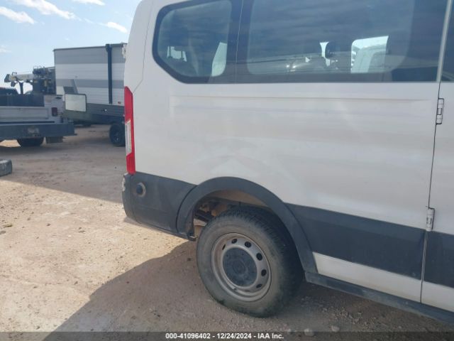 1FBZX2ZMXHKB12362 Ford Transit-350 Xl