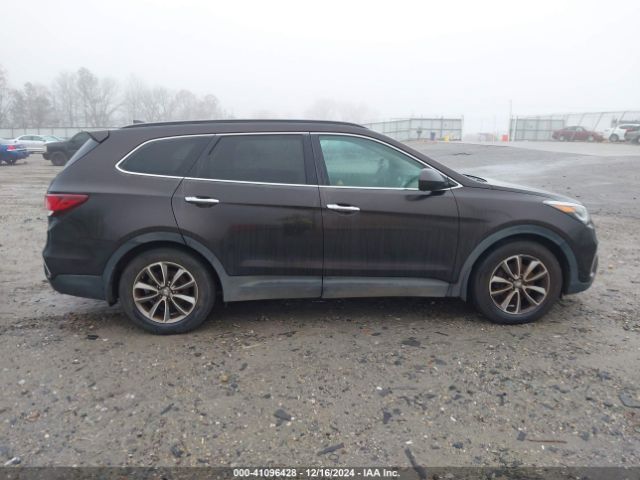 KM8SMDHF8JU272038 Hyundai Santa Fe Se