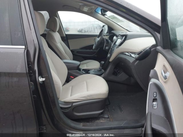 KM8SMDHF8JU272038 Hyundai Santa Fe Se