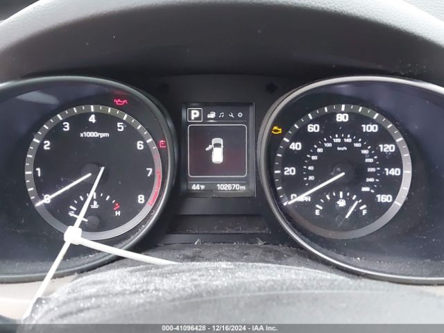 KM8SMDHF8JU272038 Hyundai Santa Fe Se