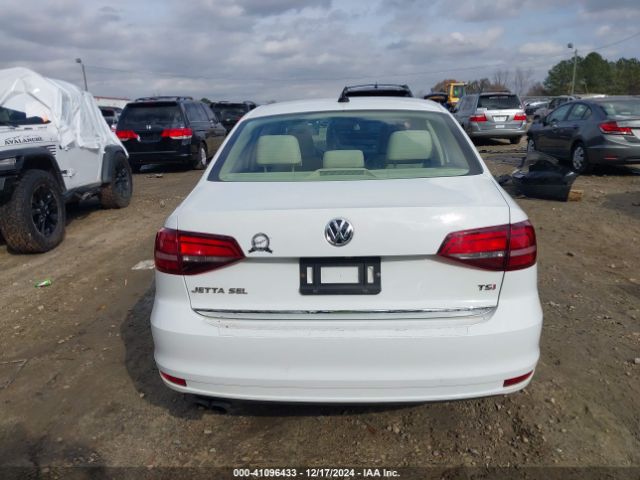 3VWL17AJ2HM268841 Volkswagen Jetta 1.8t Sel/1.8t Sel Premium