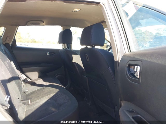 Nissan Rogue Select S 2015 JN8AS5MT5FW653806 Image 8