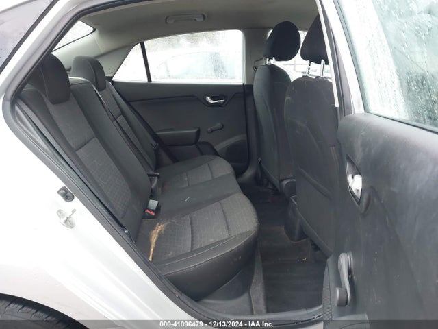 KIA RIO LX 2018 3KPA24AB7JE078578 Image 8