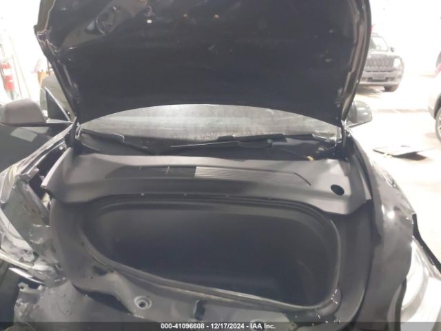 5YJYGDEF4LF012211 Tesla Model Y Long Range Dual Motor All-wheel Drive/performance Dual Motor All-wheel Drive