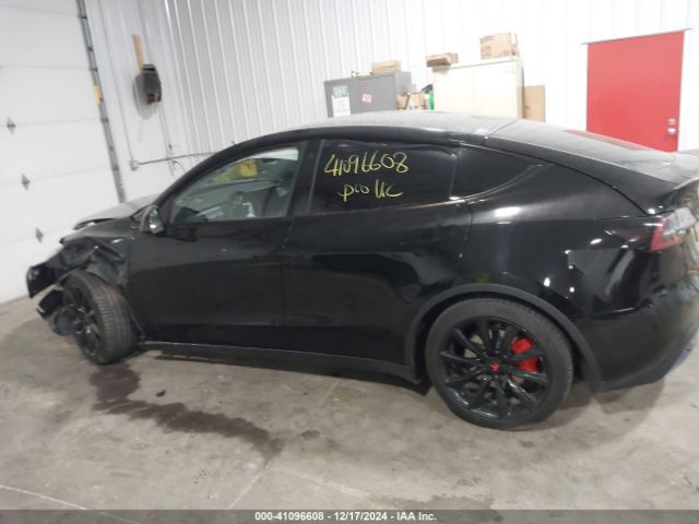 5YJYGDEF4LF012211 Tesla Model Y Long Range Dual Motor All-wheel Drive/performance Dual Motor All-wheel Drive