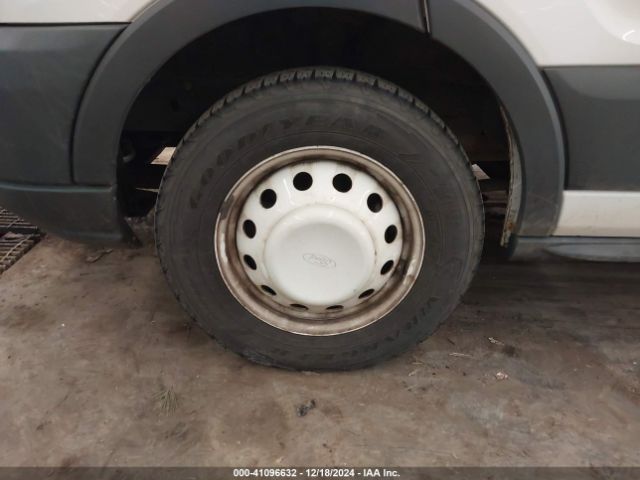 1FDBF8ZM2FKB32195 Ford Transit-350 Cab