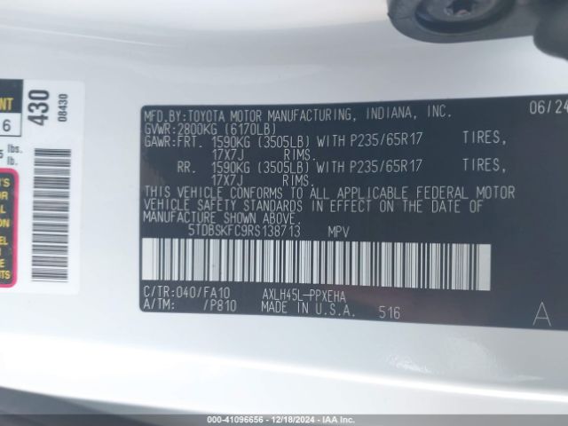 5TDBSKFC9RS138713 Toyota SIENNA LE