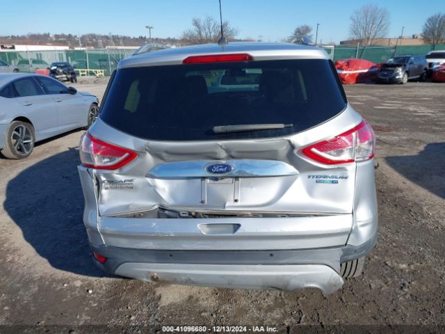 1FMCU9J96EUE05374 Ford Escape Titanium