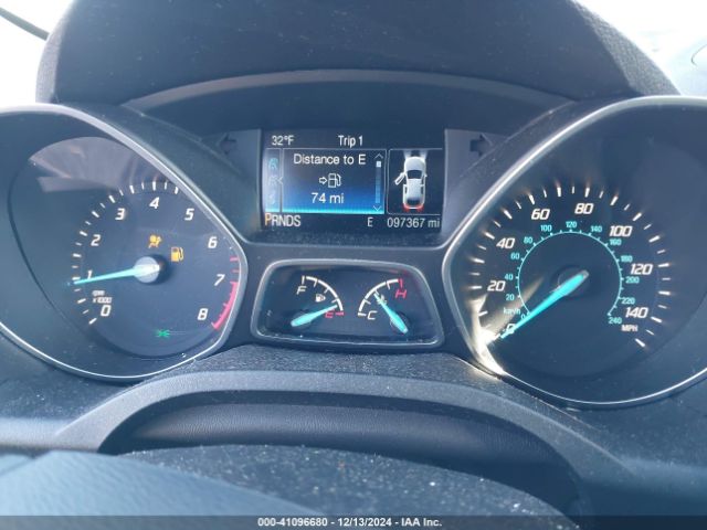 1FMCU9J96EUE05374 Ford Escape Titanium