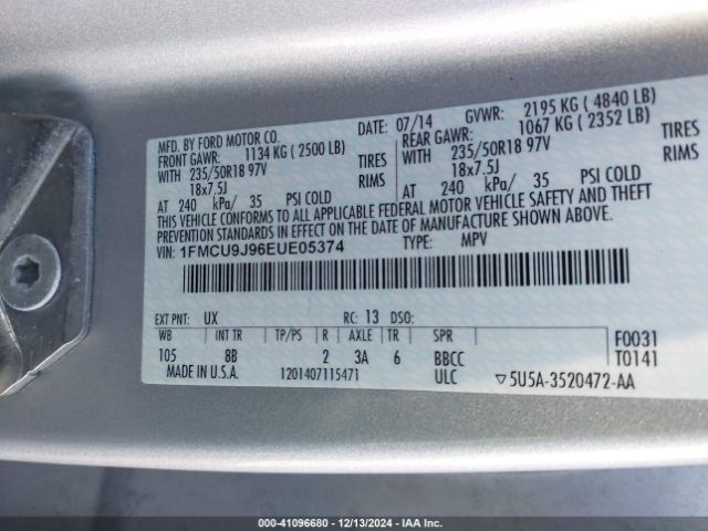 1FMCU9J96EUE05374 Ford Escape Titanium