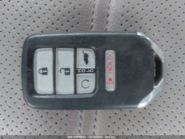 5J6RW2H94HL058797 Honda Cr-v Touring