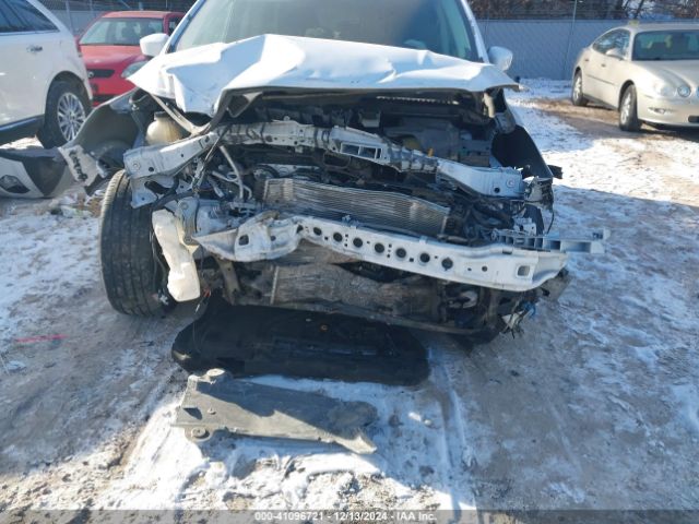 1FMCU9GD0JUA82624 Ford ESCAPE SE