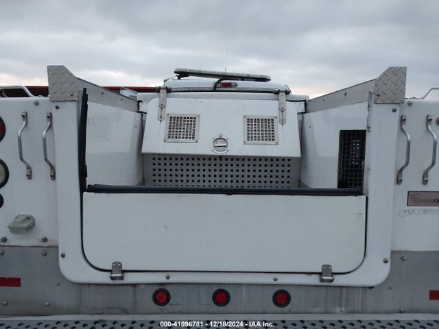 41096781 :رقم المزاد ، 1FDWF34P35EA61687 vin ، 2005 Ford F-350 Chassis Xl/xlt مزاد بيع