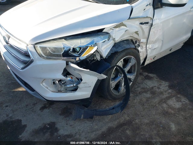 Ford ESCAPE SE 2017 1FMCU0GD1HUD93291 Image 6