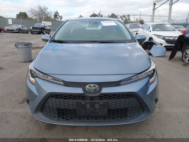 JTDEPRAE3LJ004428 Toyota COROLLA LE