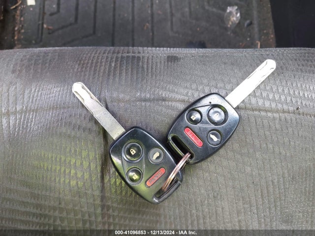 5FNYF3H27EB019789 Honda PILOT LX