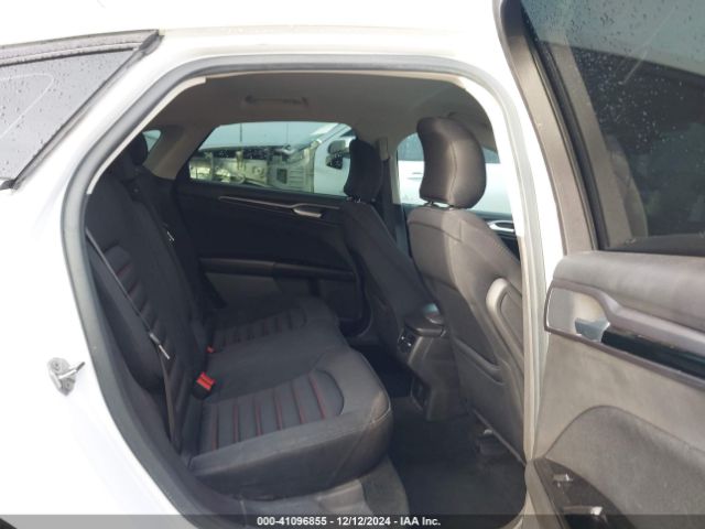 3FA6P0H71GR279675 Ford FUSION SE